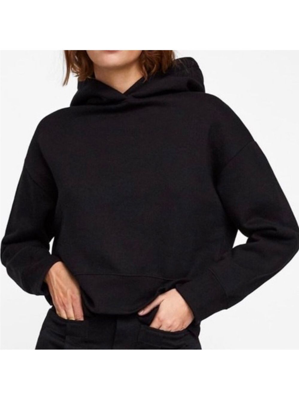 Zara Women’s Black Cropped Hoodie, size S